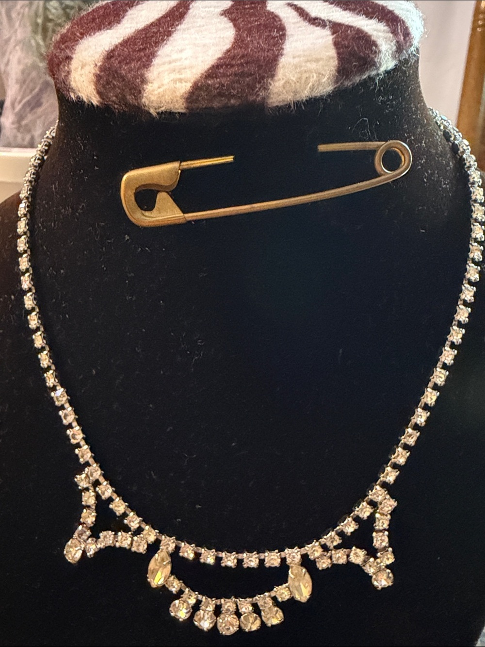 Rhinestones Choker necklace